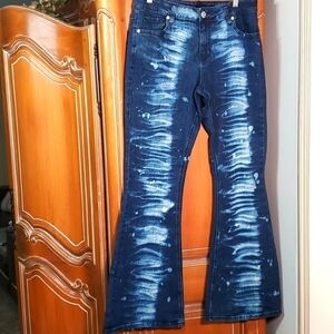 Wolita streatch jeans bleach disstresse. Size 12.‎ Y2K Vintage Medium rise.